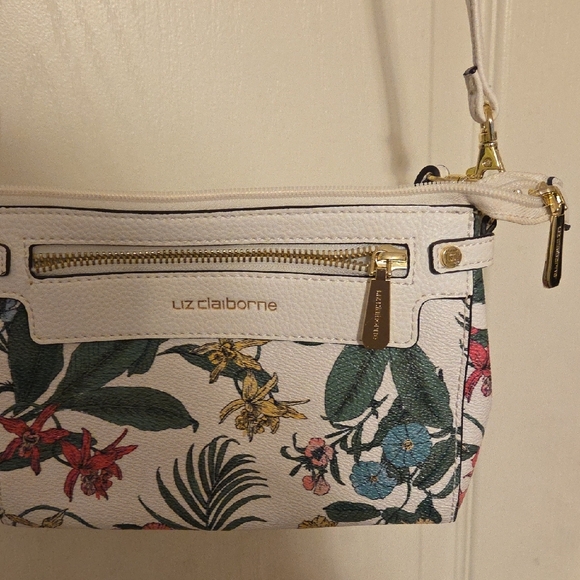 Floral Crossbody Bag in White - Picture 3 of 7